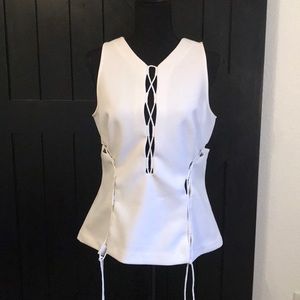 KENDALL & KYLIE -Lace Up Detailed Edgy Tank